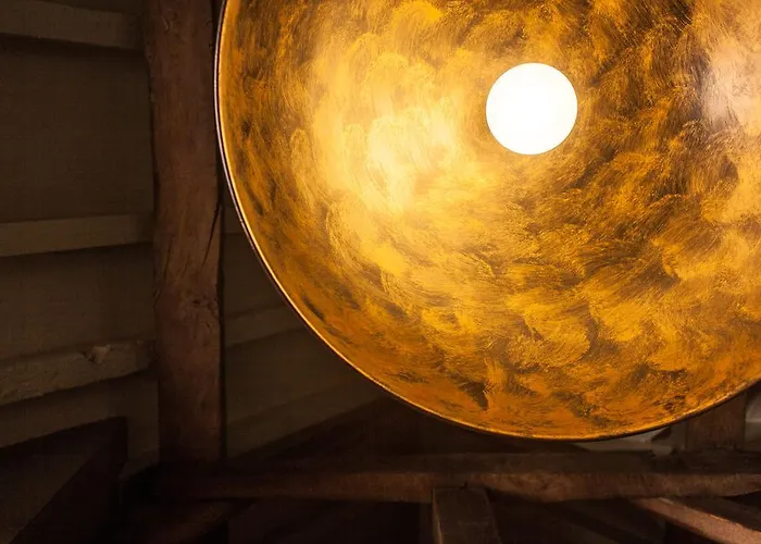 ベッド・アンド・ブレックファスト Door 10