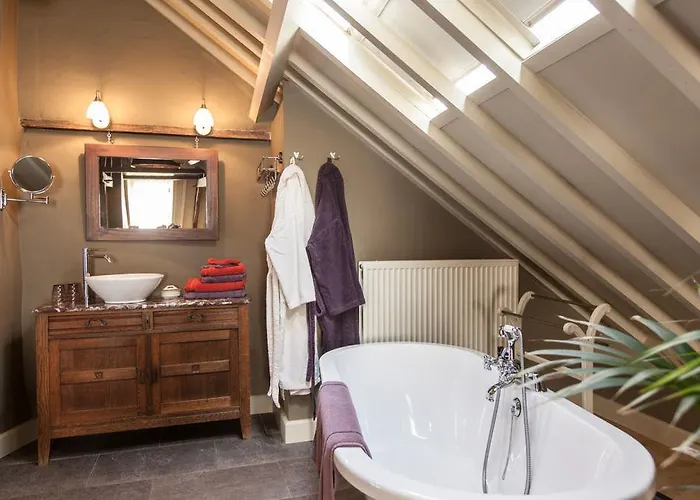 ベッド・アンド・ブレックファスト Door 10 4*